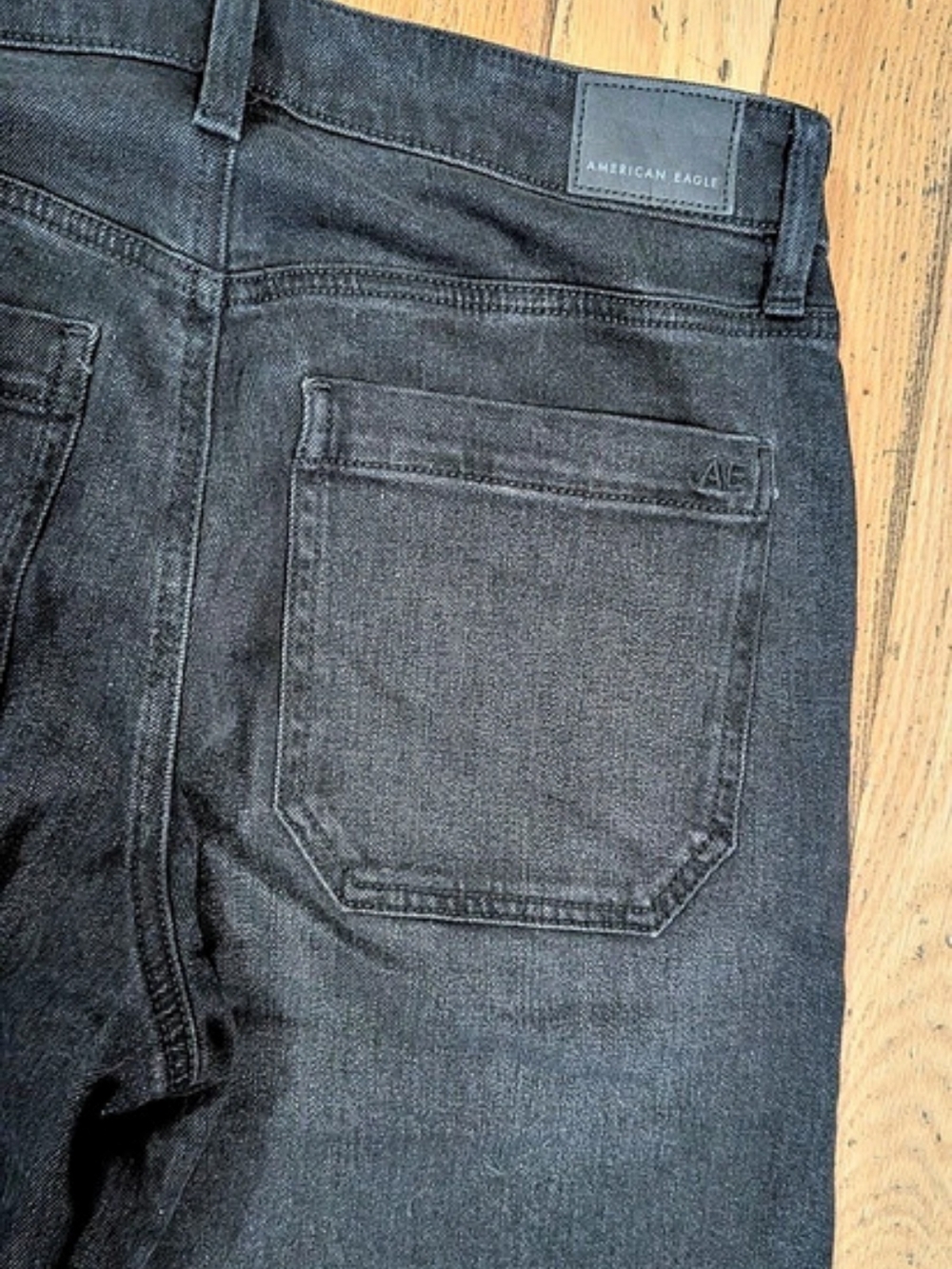 American Eagle Ladies Size 4 Super High Rise Baggy High Rise *F25 - Picture 8 of 10